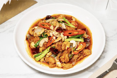 ไก่ผัดเม็ดมะม่วง